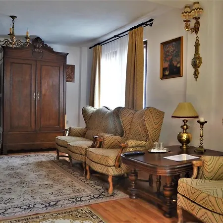 Casa Veche 3*